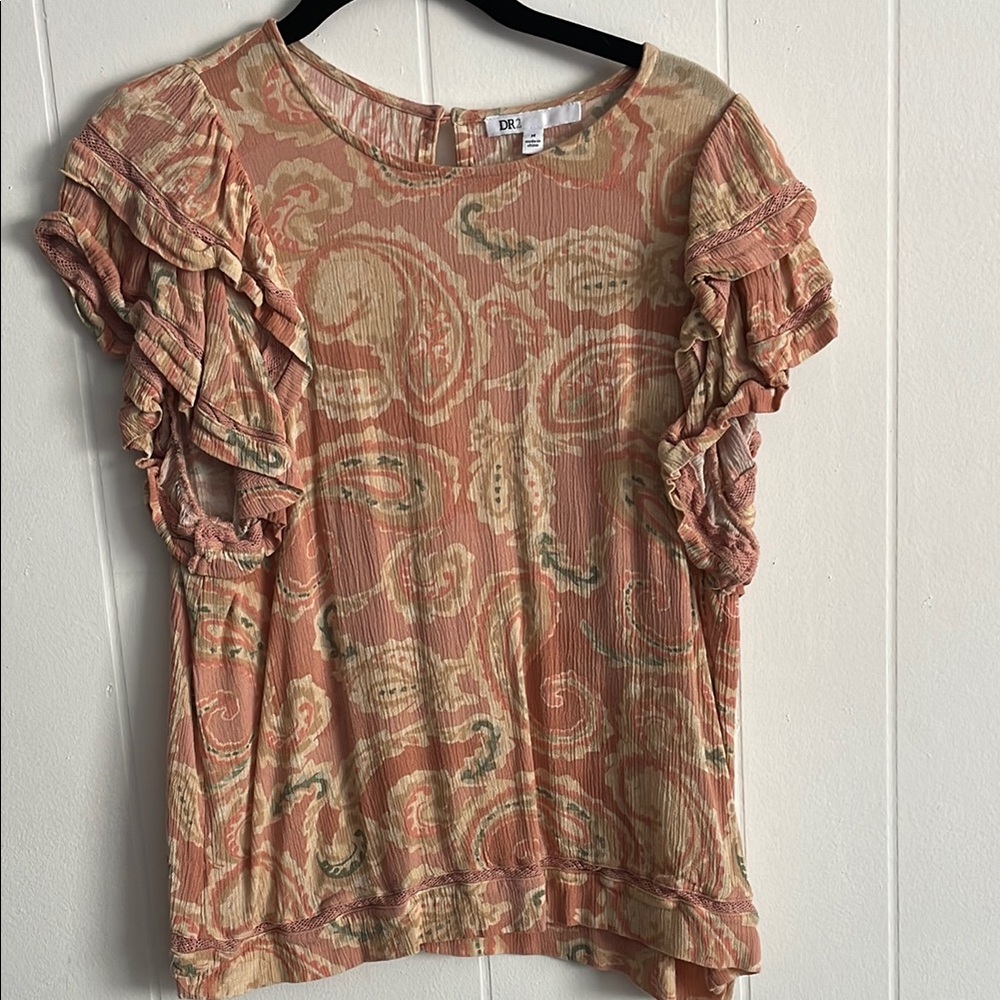 DR2 Coral Pink Paisley Ruffle Sleeve Top
